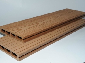 Gỗ Nhựa Ngoài Trời Lỗ Vuông - Màu Wood