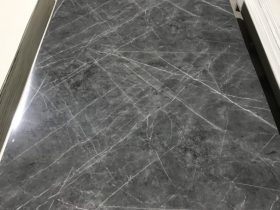 Mẫu tấm nhựa giả đá đẹp ốp tường