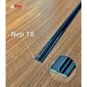 Nẹp Inox T8 Đen Gương – Dài 2m4