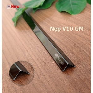 Nẹp Inox V10 Gấp Mép Đen Gương – Dài 2m4