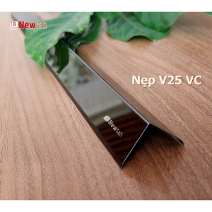 Nẹp Inox V25 Vát Cạnh Đen Gương – Dài 2m4 Nẹp Inox V25 Vát Cạnh Đen Gương – Dài 2m4