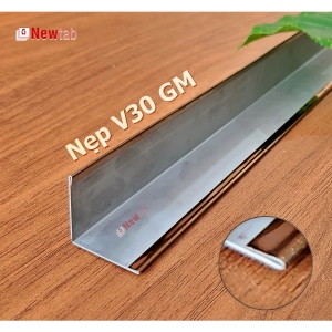 Nẹp Inox V30 Gấp Mép Hồng Gương – Dài 2m4