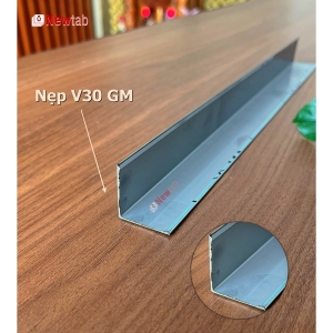 Nẹp Inox V30 Gấp Mép Trắng Gương – Dài 2m4