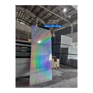 Tấm Ốp Than Tre – Cầu Vồng